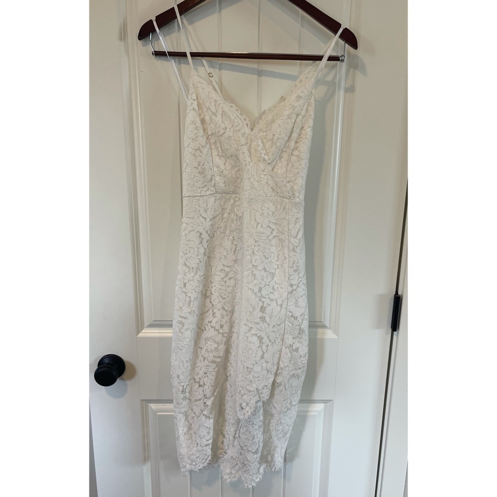 Lulus white lace dress- size medium